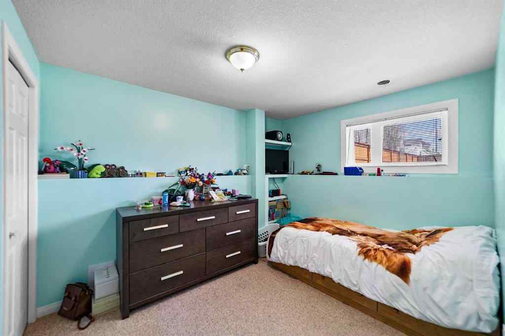 MLS® A2267600 - 5419 53 Street  in Sparling Camrose, Residential