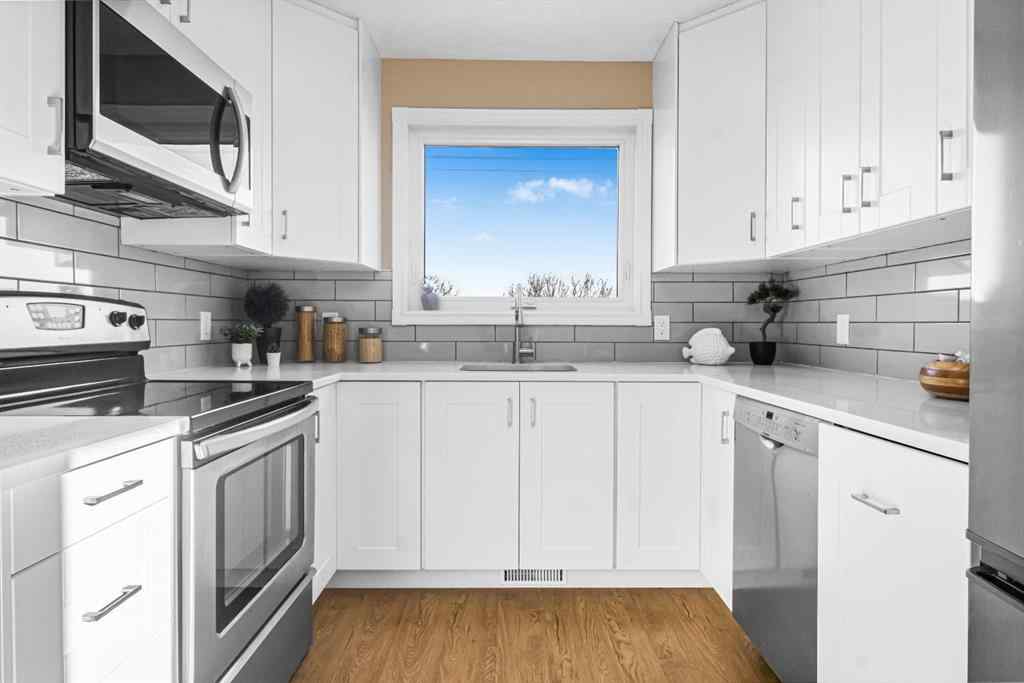 MLS® A2267602 - 44 Bedfield Close NE in Beddington Heights Calgary, Residential