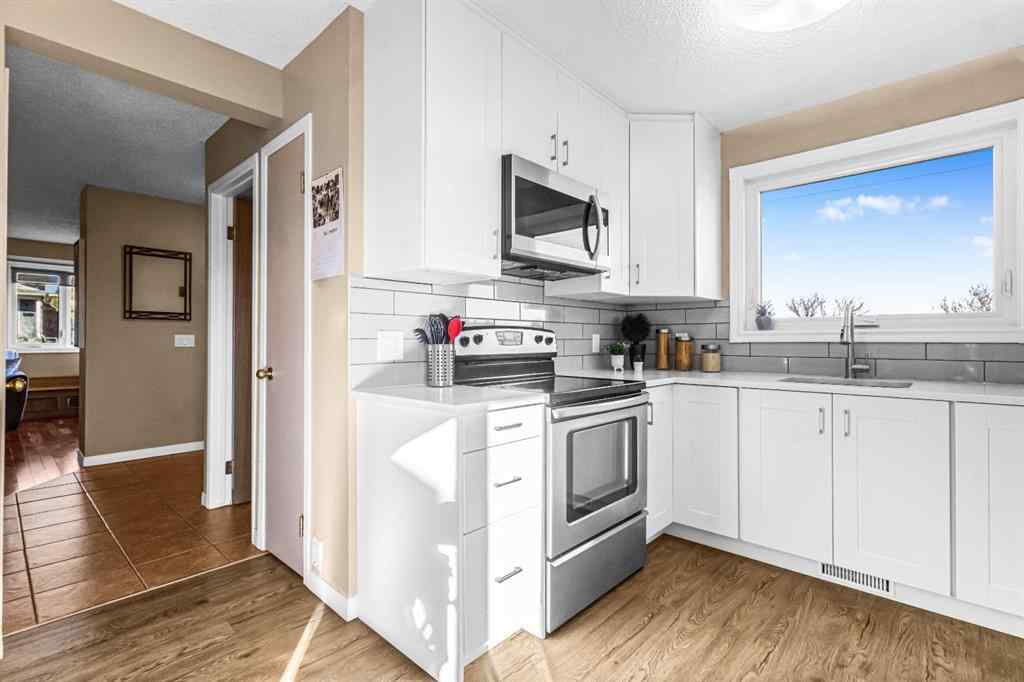 MLS® A2267602 - 44 Bedfield Close NE in Beddington Heights Calgary, Residential