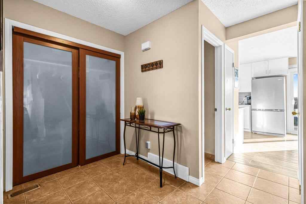 MLS® A2267602 - 44 Bedfield Close NE in Beddington Heights Calgary, Residential