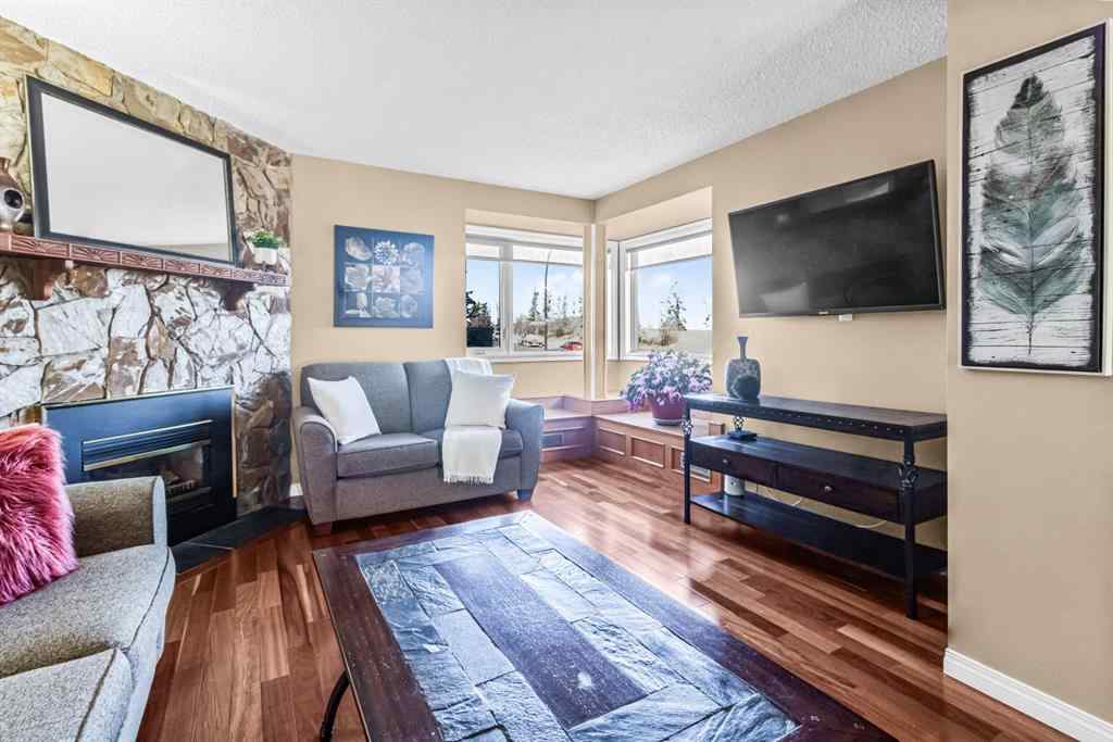 MLS® A2267602 - 44 Bedfield Close NE in Beddington Heights Calgary, Residential
