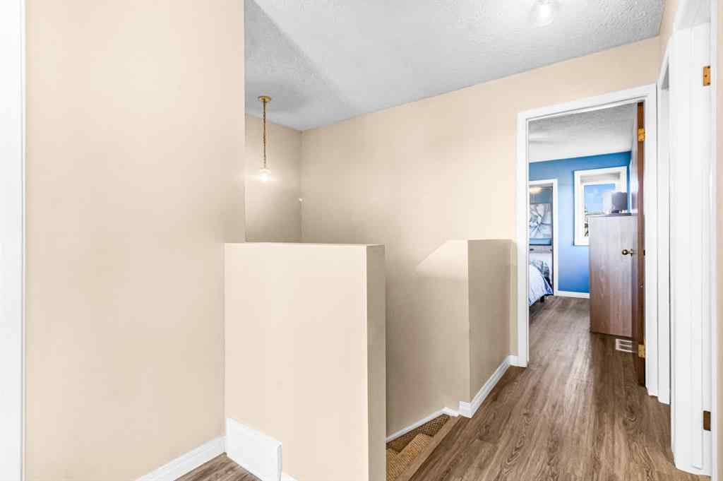 MLS® A2267602 - 44 Bedfield Close NE in Beddington Heights Calgary, Residential