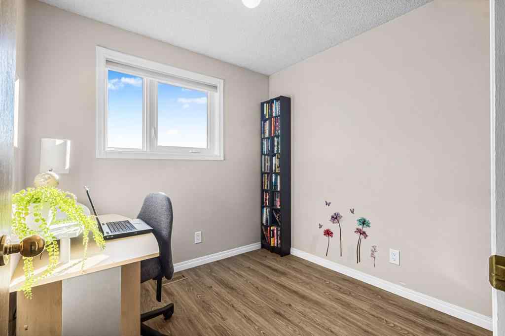 MLS® A2267602 - 44 Bedfield Close NE in Beddington Heights Calgary, Residential