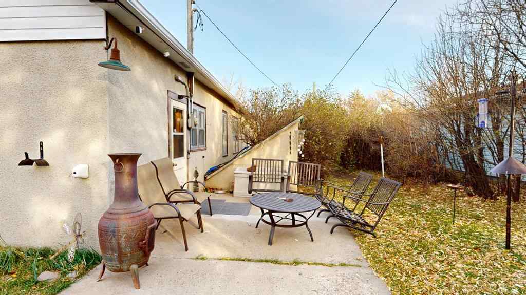 MLS® A2267606 - 2111 26 Avenue  in NONE Nanton, Residential