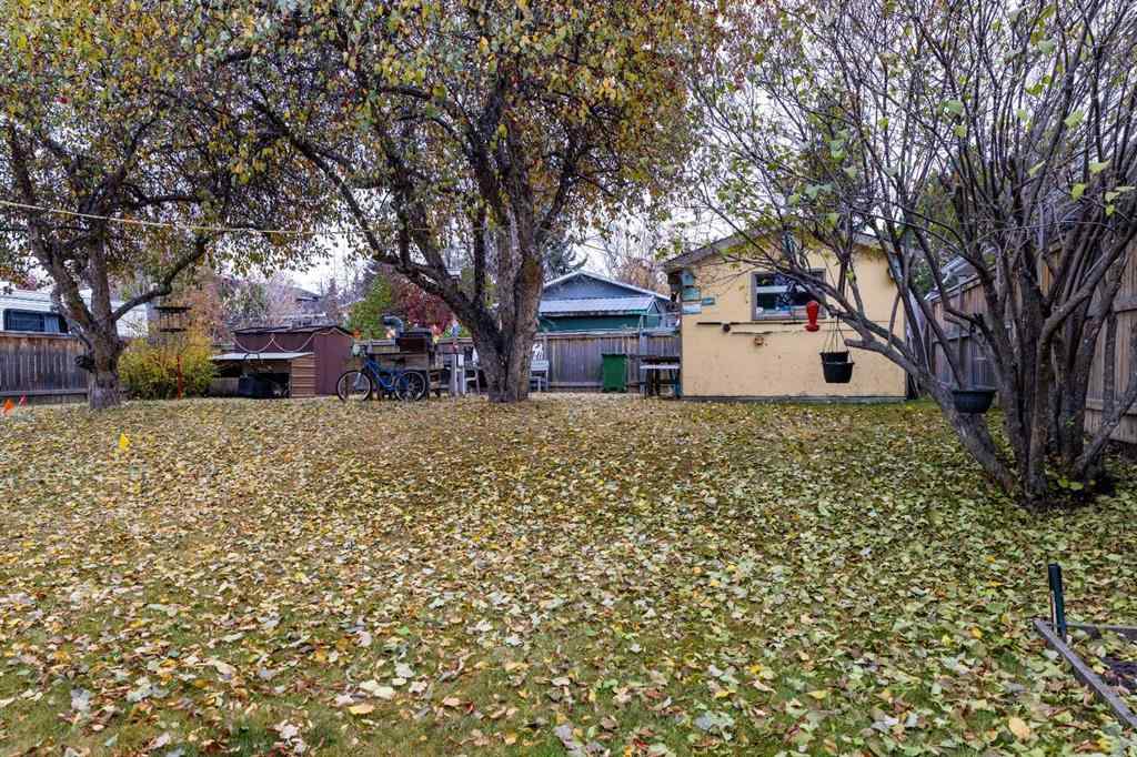 MLS® A2267608 - 21 Watson Street  in West Park Red Deer, Residential