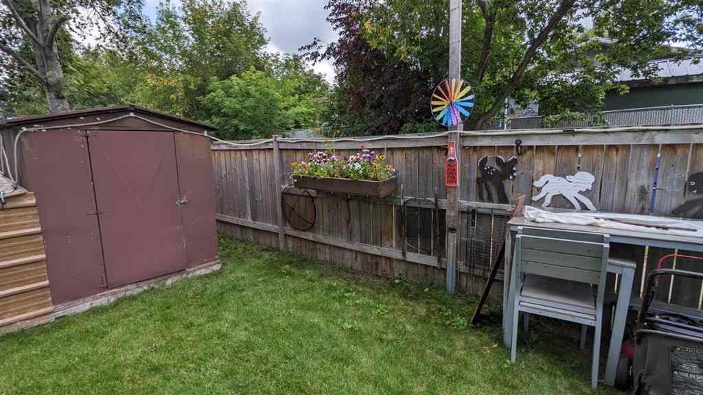 MLS® A2267608 - 21 Watson Street  in West Park Red Deer, Residential