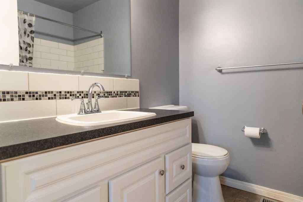 MLS® A2267608 - 21 Watson Street  in West Park Red Deer, Residential