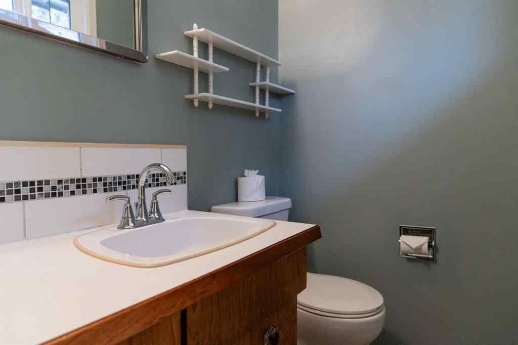 MLS® A2267608 - 21 Watson Street  in West Park Red Deer, Residential