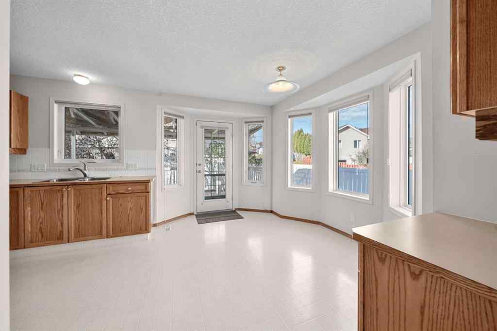 MLS® A2267612 - 634 Sheep River Mews  in Sheep River Ridge Okotoks, Residential