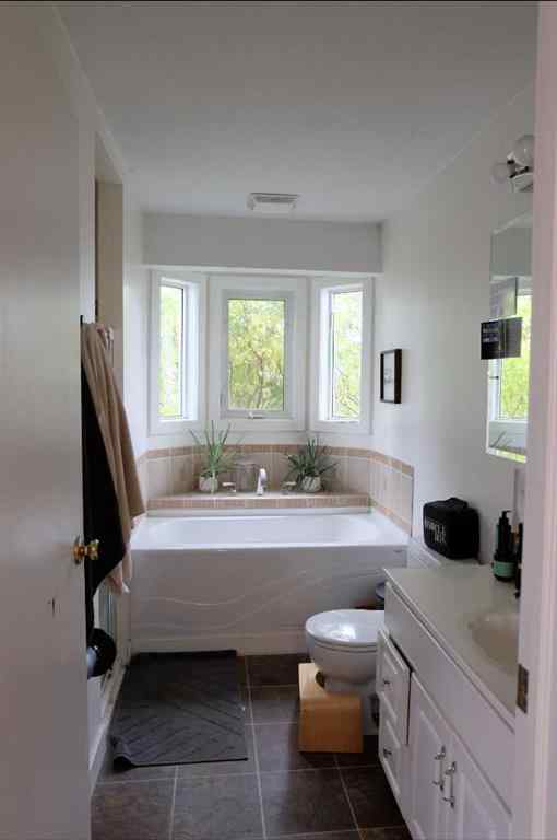 MLS® A2267614 - 222041 RGE RD 52   in NONE Magrath, Residential