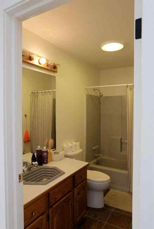 MLS® A2267614 - 222041 RGE RD 52   in NONE Magrath, Residential