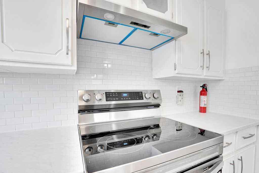 MLS® A2267615 - 56 Castleglen Crescent NE in Castleridge Calgary, Residential