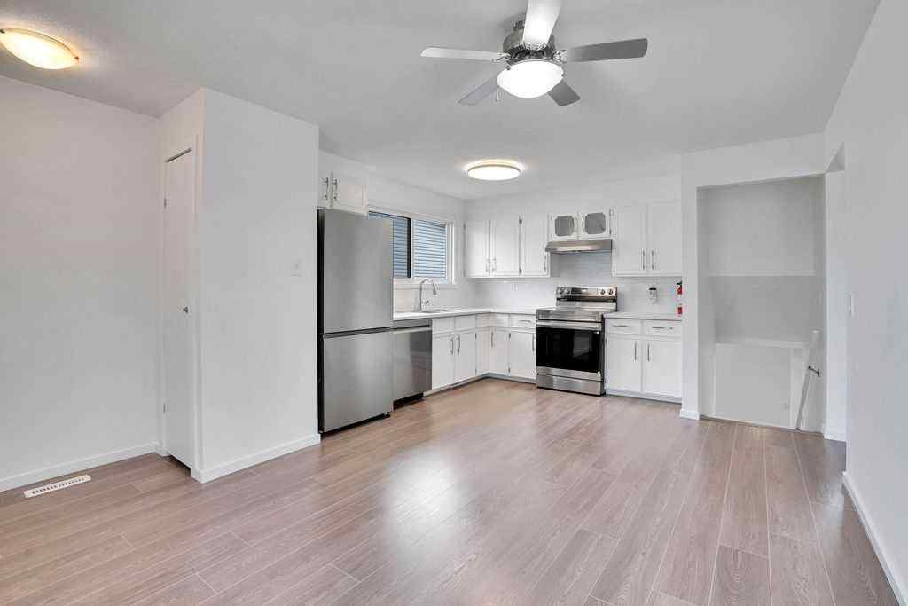 MLS® A2267615 - 56 Castleglen Crescent NE in Castleridge Calgary, Residential