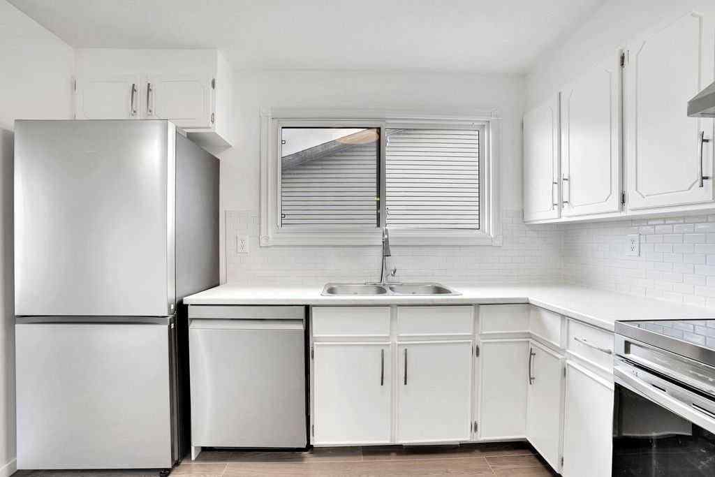 MLS® A2267615 - 56 Castleglen Crescent NE in Castleridge Calgary, Residential