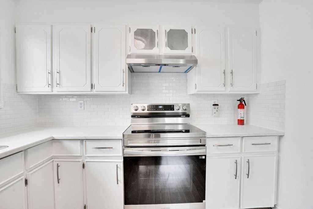 MLS® A2267615 - 56 Castleglen Crescent NE in Castleridge Calgary, Residential