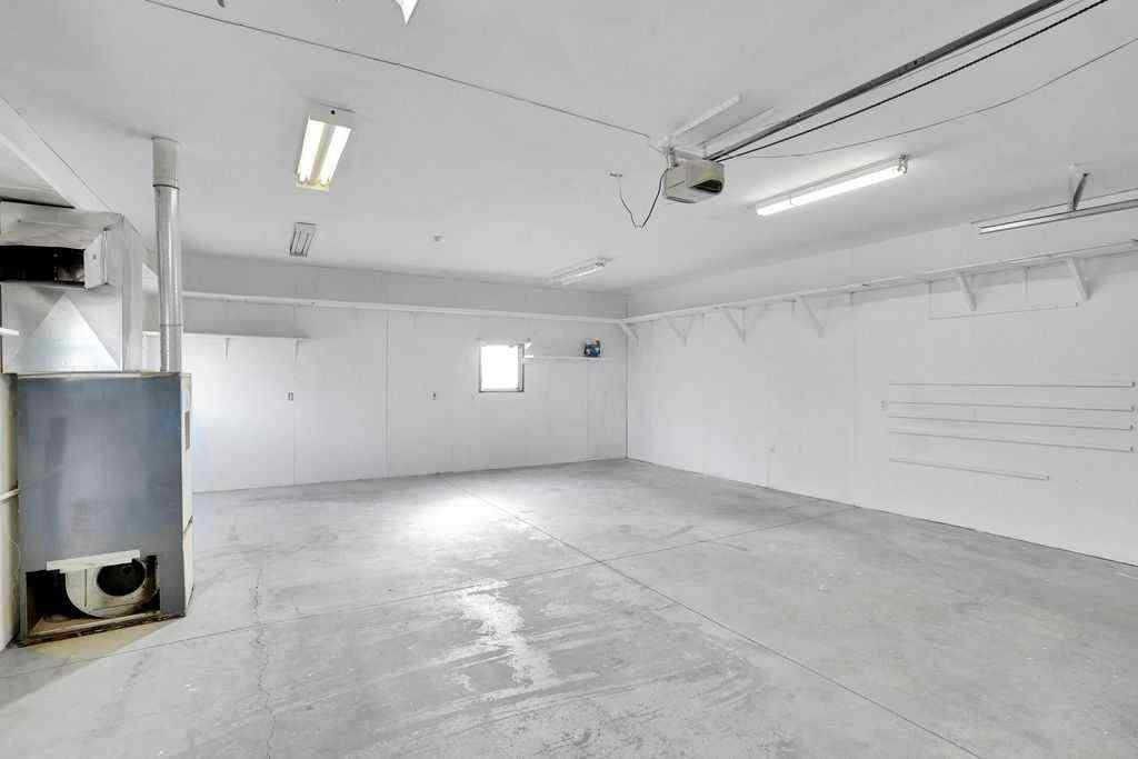 MLS® A2267615 - 56 Castleglen Crescent NE in Castleridge Calgary, Residential