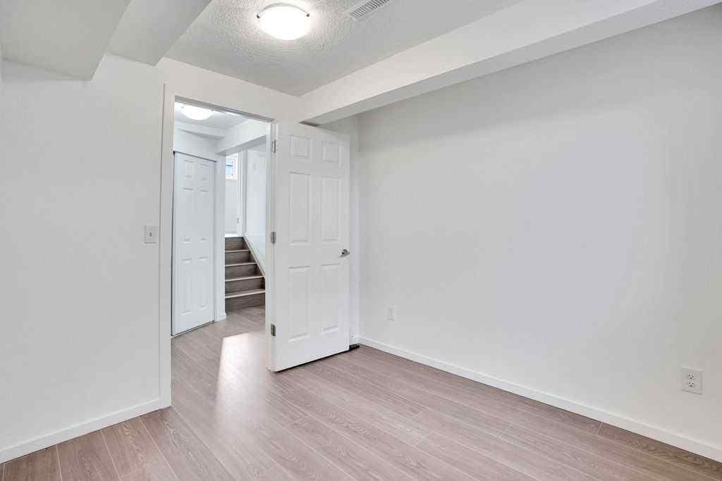 MLS® A2267615 - 56 Castleglen Crescent NE in Castleridge Calgary, Residential