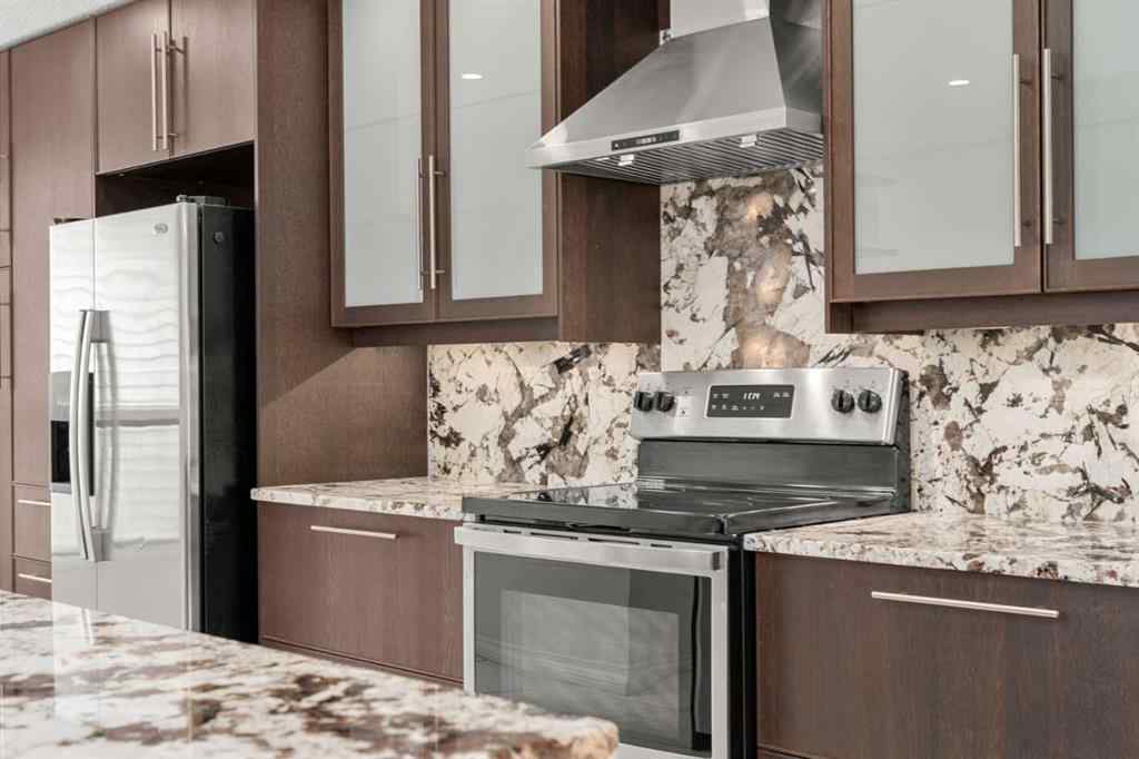 MLS® A2267618 - 150 Shawmeadows Road SW in Shawnessy Calgary, Residential