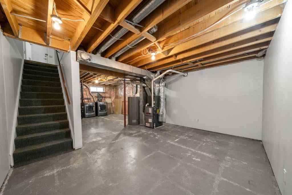 MLS® A2267618 - 150 Shawmeadows Road SW in Shawnessy Calgary, Residential