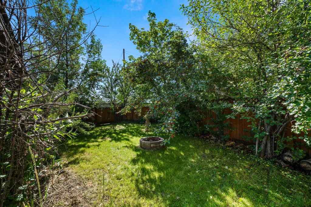 MLS® A2267618 - 150 Shawmeadows Road SW in Shawnessy Calgary, Residential