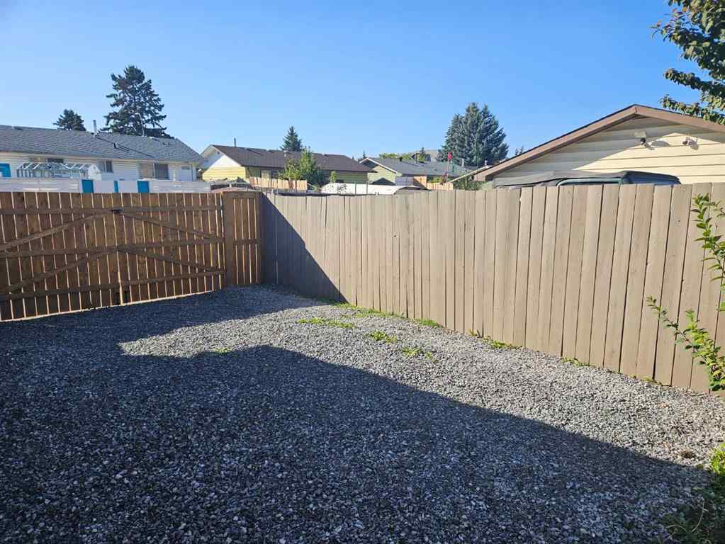 MLS® A2267622 - 2823 Dover Ridge Drive SE in Dover Calgary, Residential