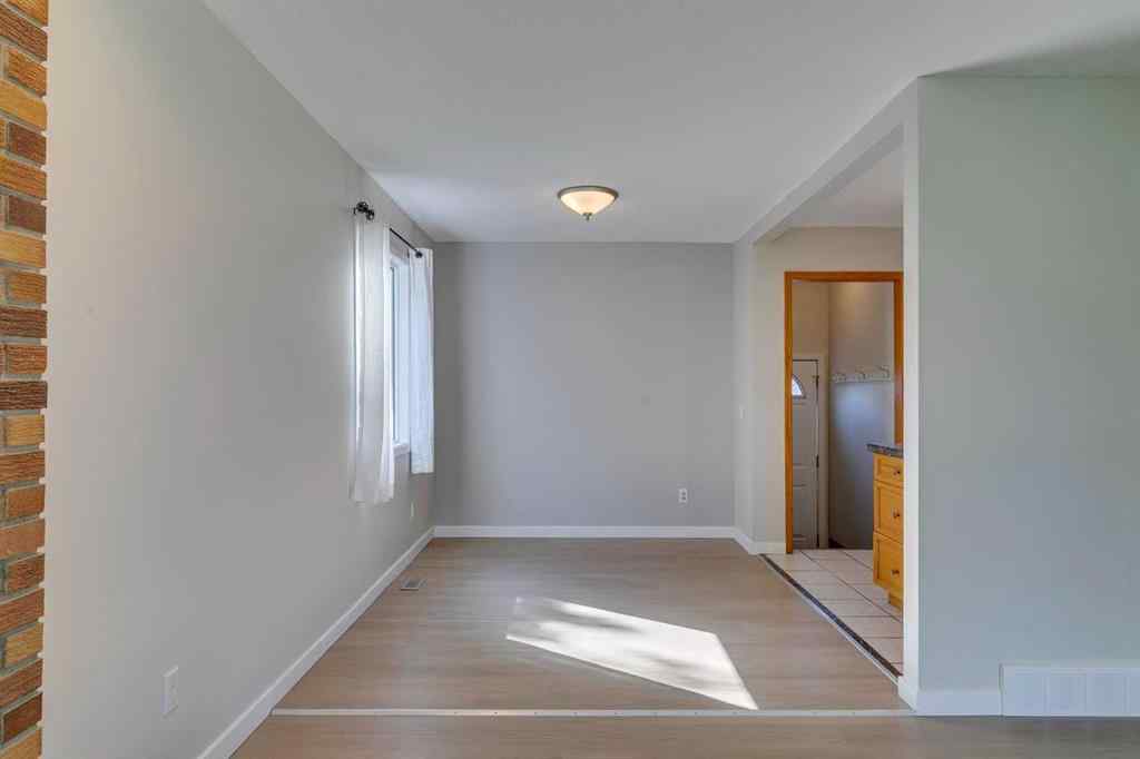 MLS® A2267622 - 2823 Dover Ridge Drive SE in Dover Calgary, Residential