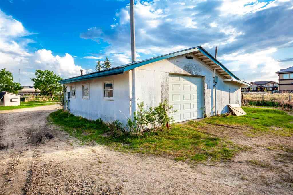 MLS® A2267624 - 4102 40 Avenue  in Larsen Grove Lloydminster, Commercial