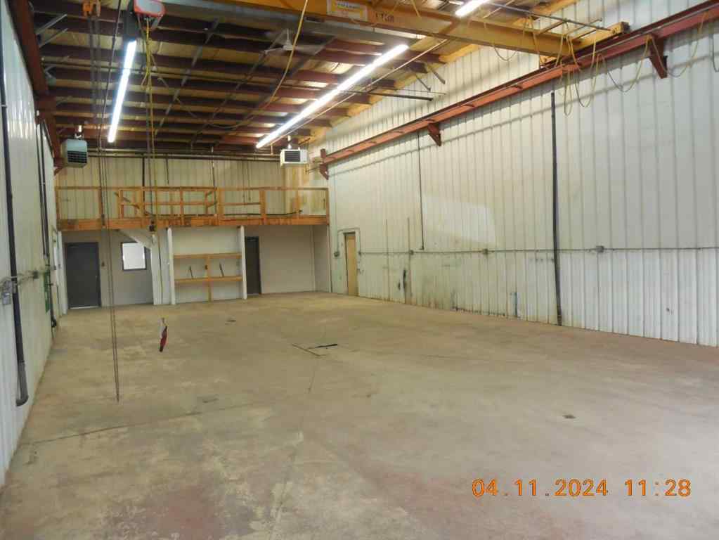 MLS® A2267626 - Unit #Bay 4 11456 96 Avenue  in Richmond Industrial Park Grande Prairie, Commercial