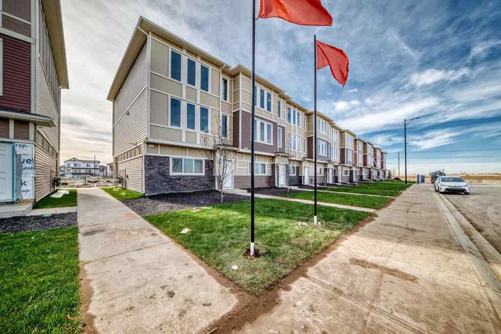 MLS® A2267627 - Unit #52 145 Chelsea Mews  in Chelsea_CH Chestermere, Residential