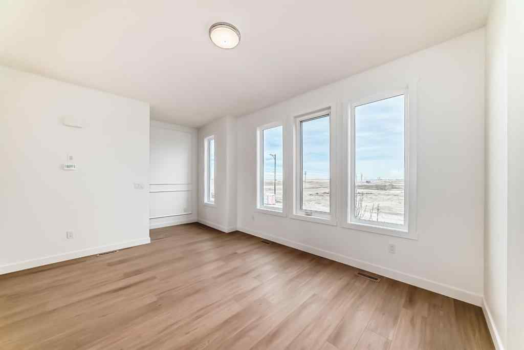 MLS® A2267627 - Unit #52 145 Chelsea Mews  in Chelsea_CH Chestermere, Residential