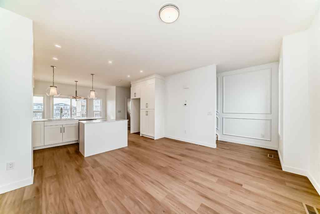 MLS® A2267627 - Unit #52 145 Chelsea Mews  in Chelsea_CH Chestermere, Residential