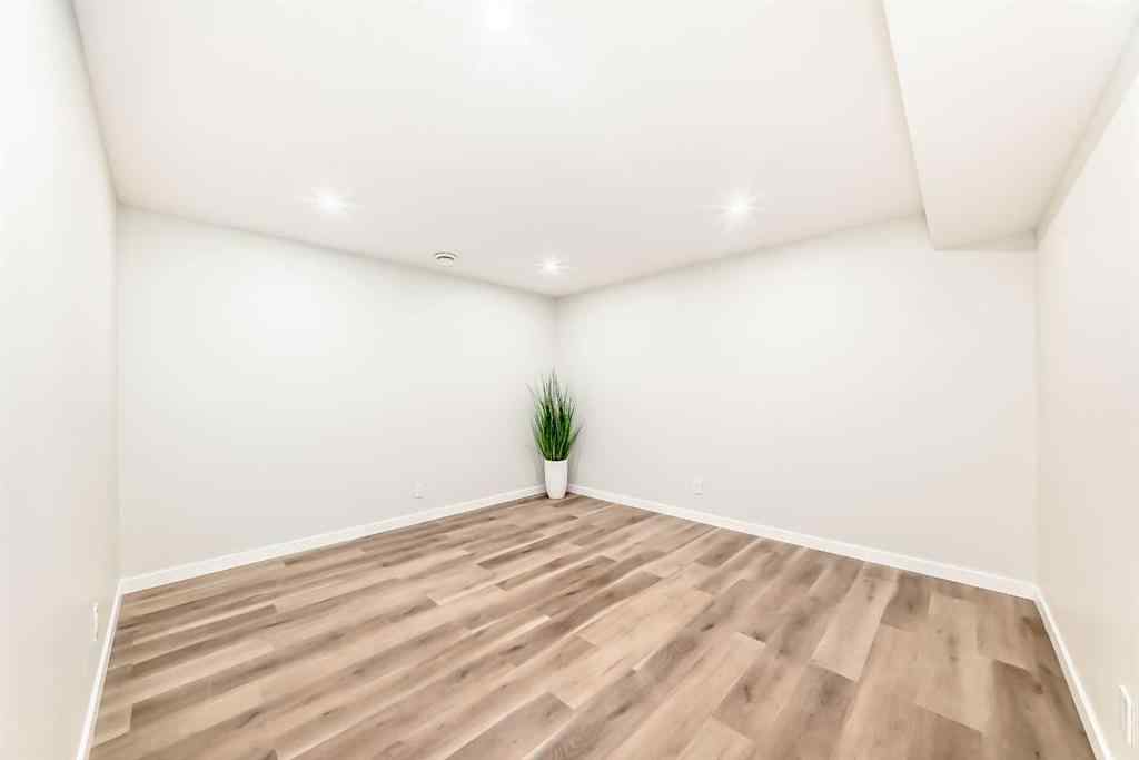 MLS® A2267629 - 26 Lavender Drive SE in Rangeview Calgary, Residential