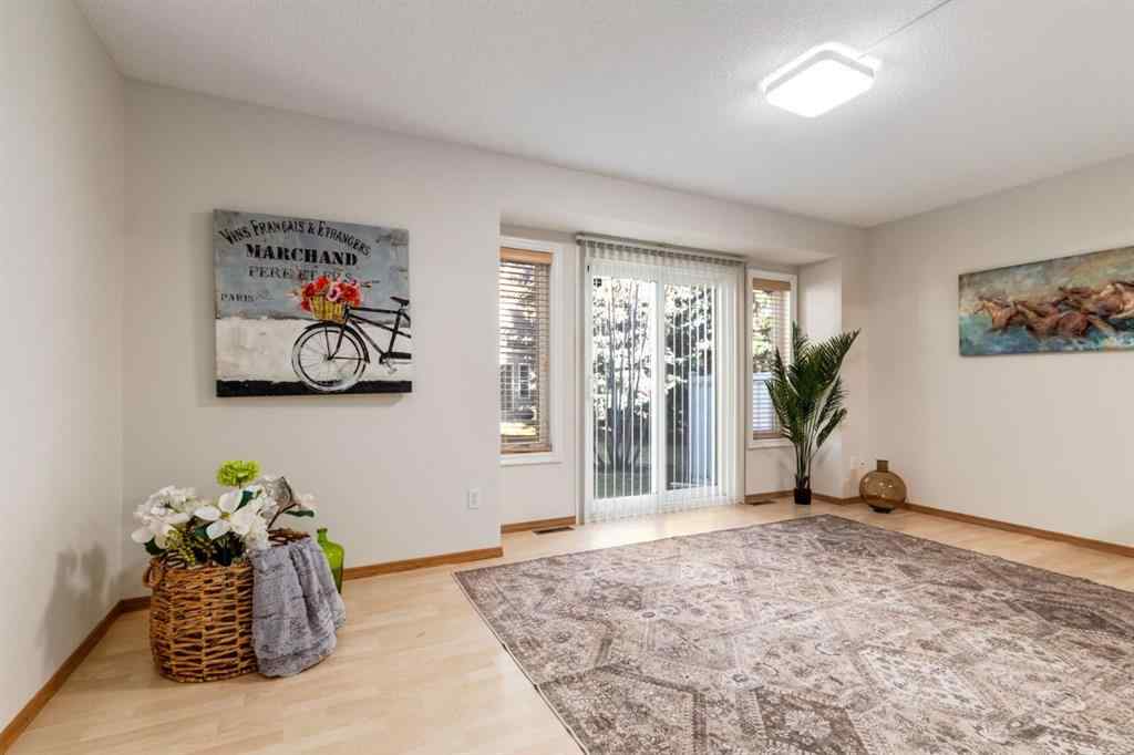 MLS® A2267630 - 12 Millrise Green SW in Millrise Calgary, Residential