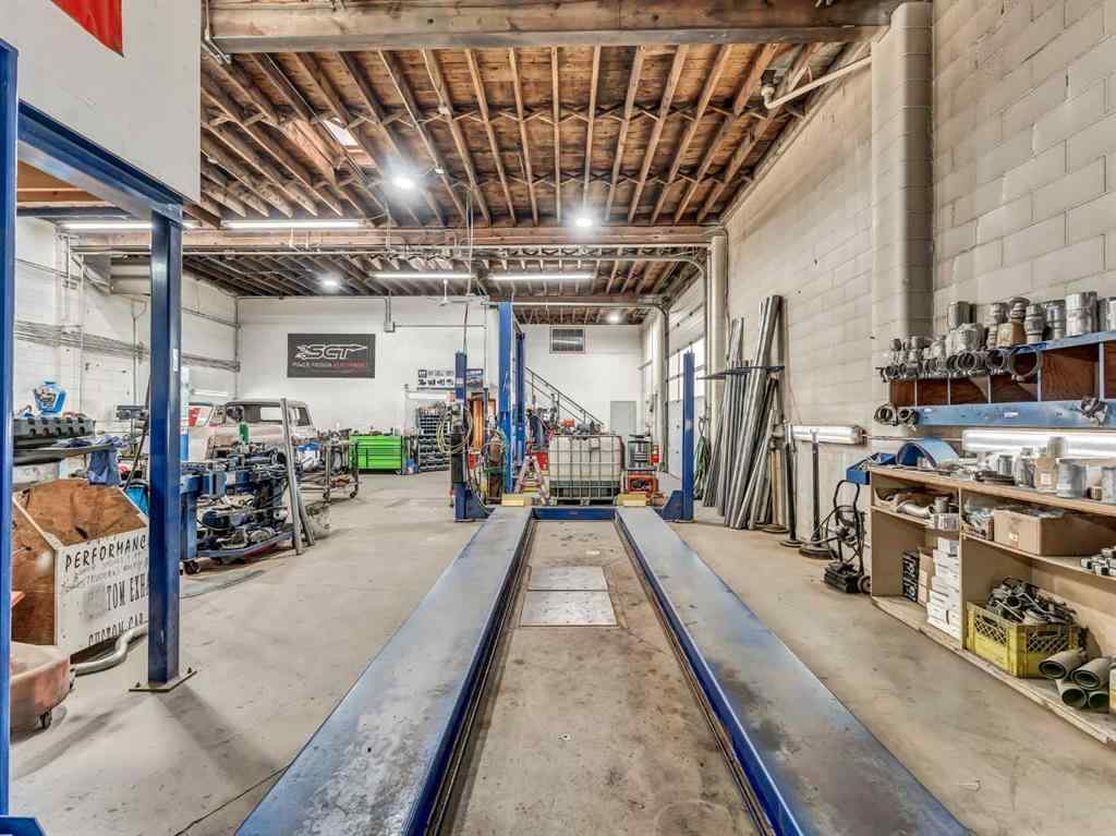 MLS® A2267632 - 674 17 Street SW in South West Industrial Medicine Hat, Commercial