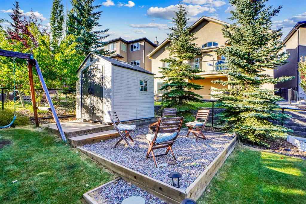 MLS® A2267637 - 70 Royal Ridge Manor NW in Royal Oak Calgary, Residential