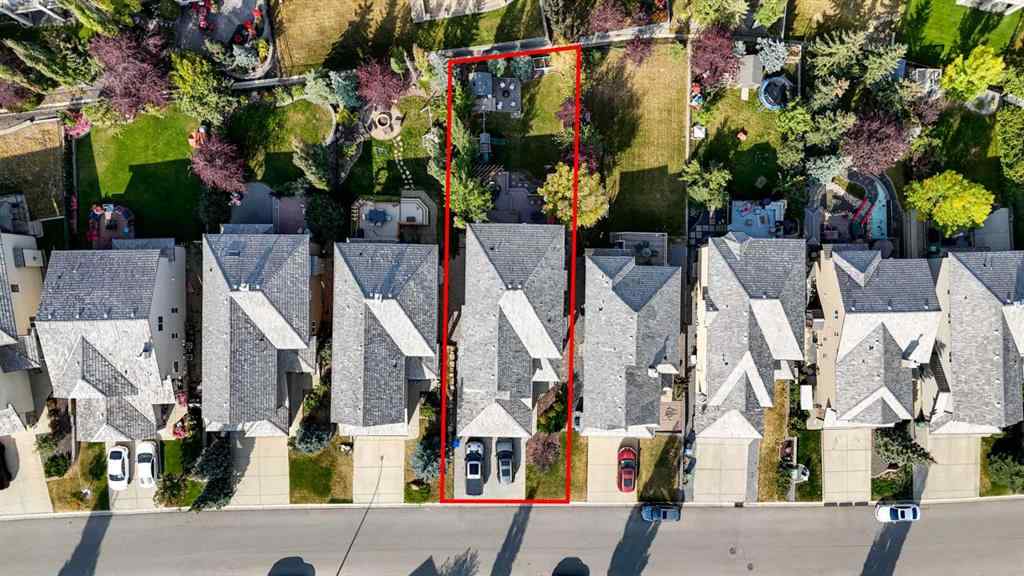 MLS® A2267637 - 70 Royal Ridge Manor NW in Royal Oak Calgary, Residential