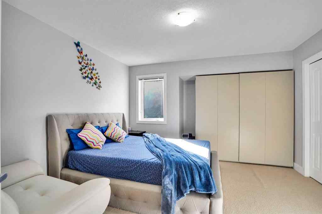 MLS® A2267637 - 70 Royal Ridge Manor NW in Royal Oak Calgary, Residential