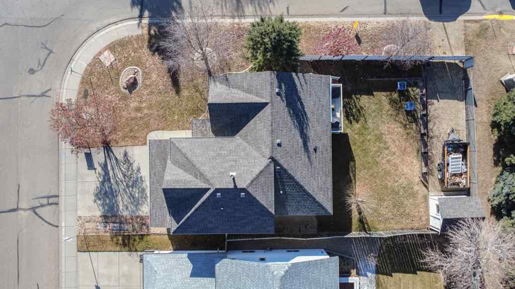 MLS® A2267638 - 14 Riviera Drive  in Regency Park Lacombe, Residential