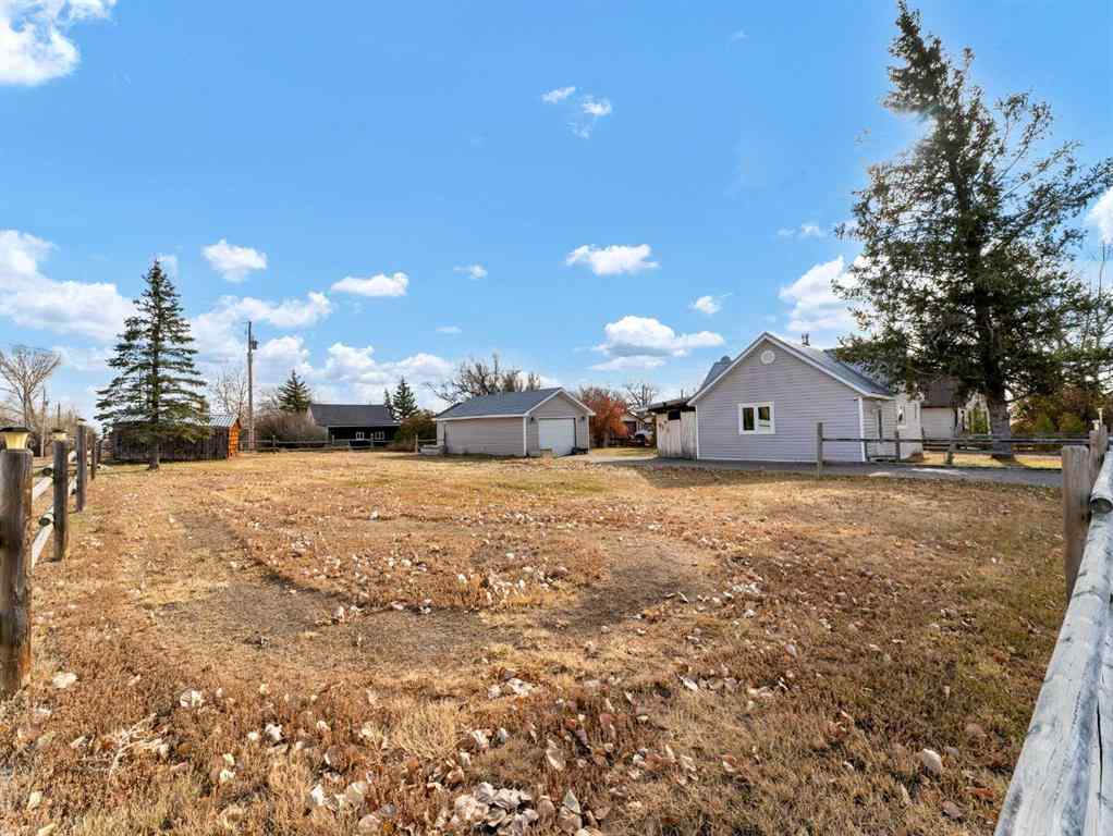 MLS® A2267640 - 17 2 Street W in NONE Schuler, Residential