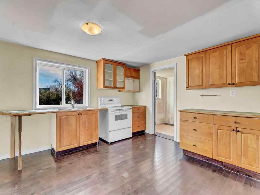 MLS® A2267640 - 17 2 Street W in NONE Schuler, Residential