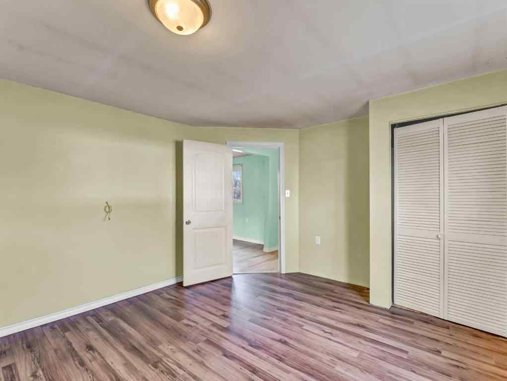 MLS® A2267640 - 17 2 Street W in NONE Schuler, Residential