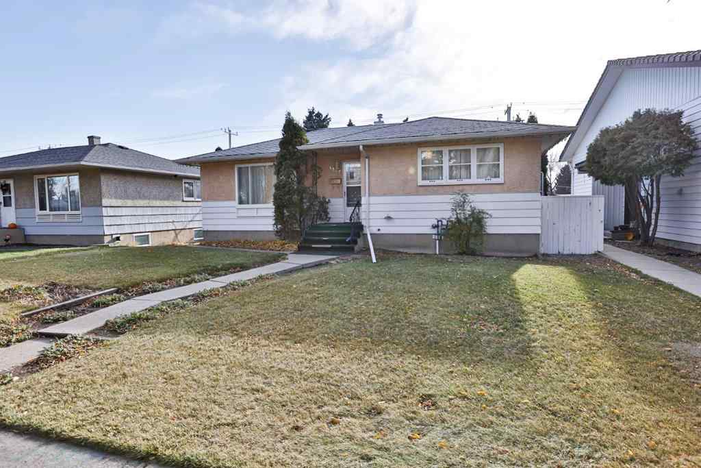 MLS® A2267643 - 2010 10th Avenue S in Victoria Park Lethbridge, Residential
