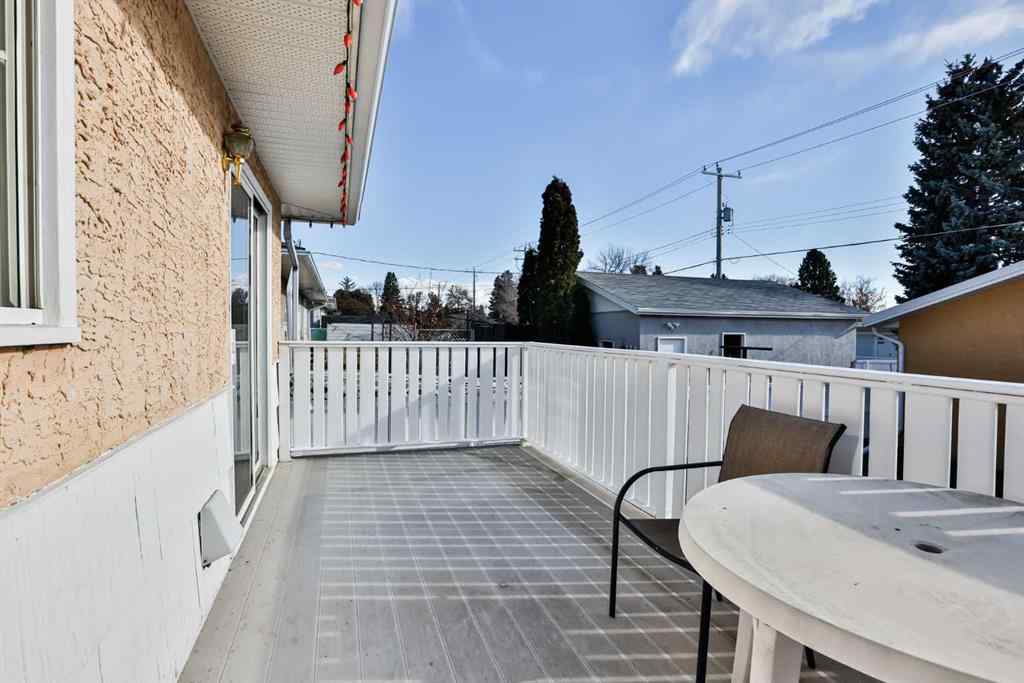 MLS® A2267643 - 2010 10th Avenue S in Victoria Park Lethbridge, Residential