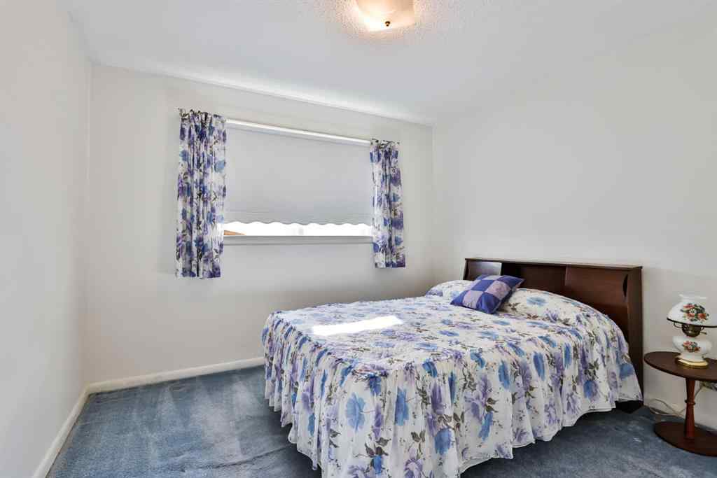 MLS® A2267643 - 2010 10th Avenue S in Victoria Park Lethbridge, Residential