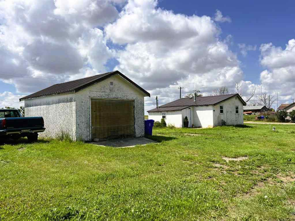 MLS® A2267644 - 409 Illingworth Avenue  in NONE Suffield, Residential