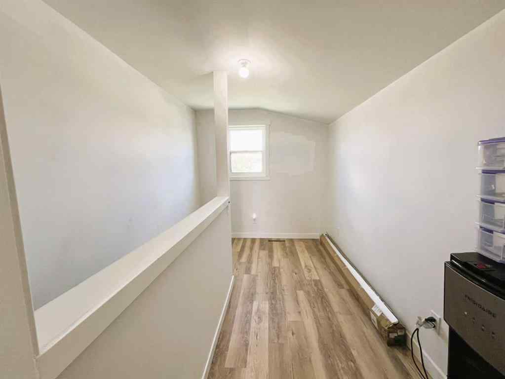 MLS® A2267644 - 409 Illingworth Avenue  in NONE Suffield, Residential