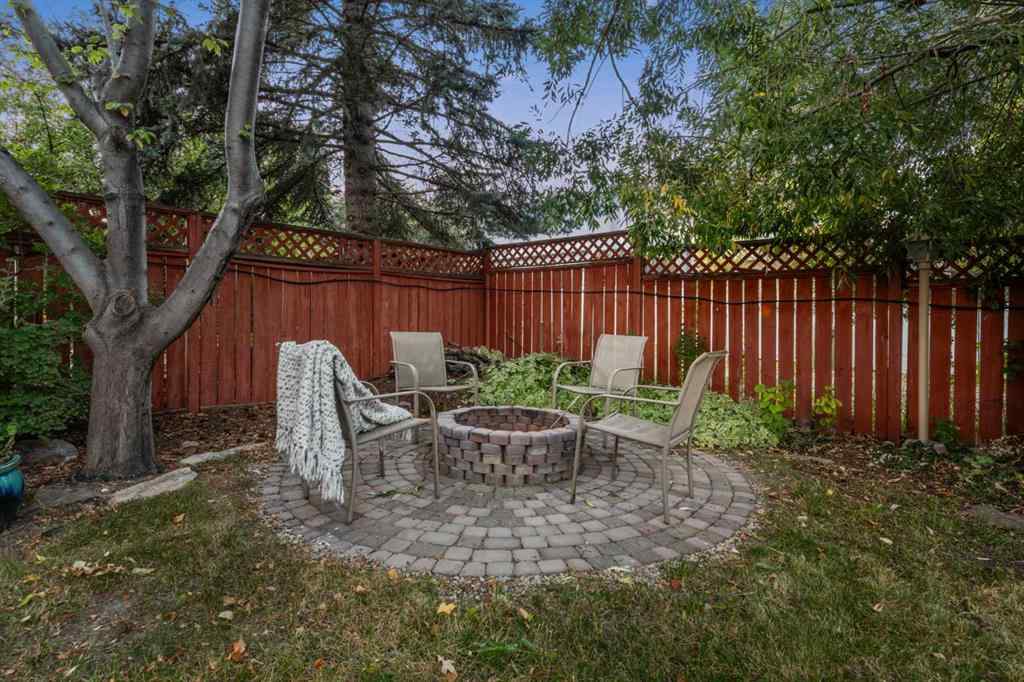 MLS® A2267646 - 667 Macewan Drive NW in MacEwan Glen Calgary, Residential