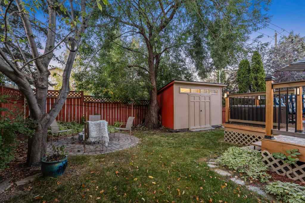 MLS® A2267646 - 667 Macewan Drive NW in MacEwan Glen Calgary, Residential