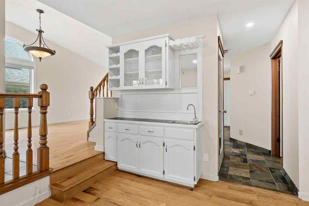 MLS® A2267646 - 667 Macewan Drive NW in MacEwan Glen Calgary, Residential