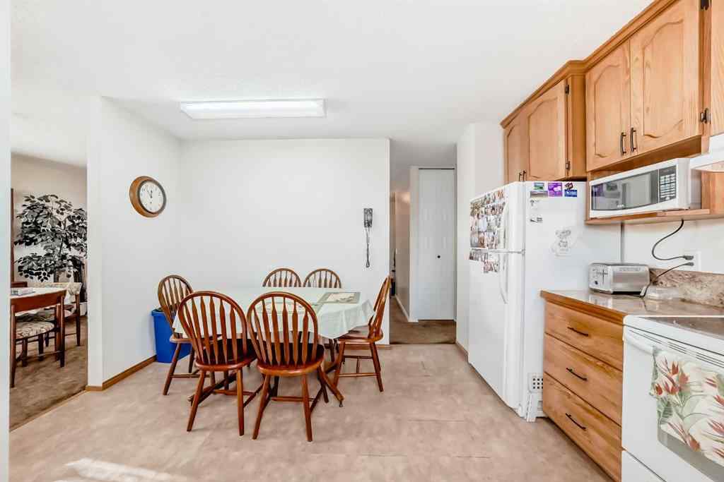 MLS® A2267650 - 9 Maple Place  in Maplewood Strathmore, Residential